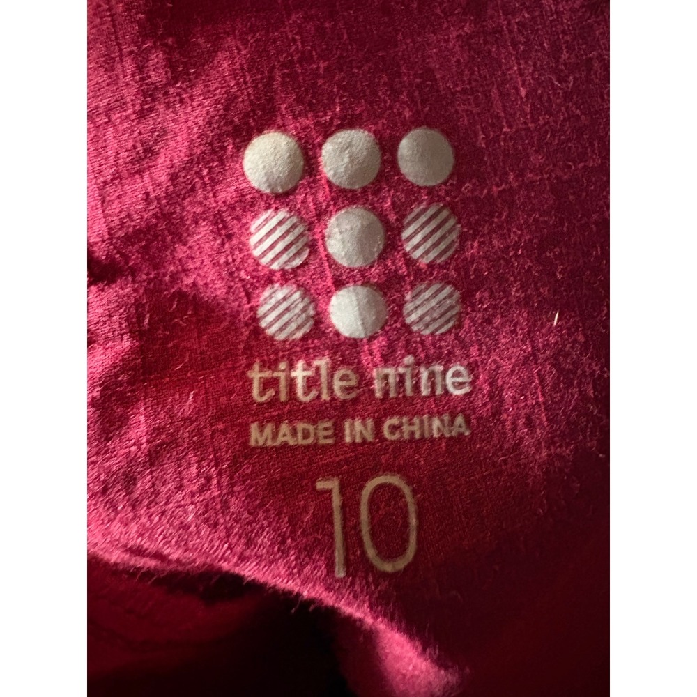 Title Nine Big B 4" Shorts Berry Red Hiking Travel Activewear 190939 Womens 10 - Picture 4 of 5